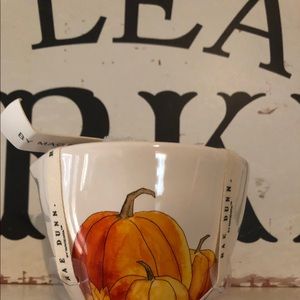 Rae Dunn measuring cups